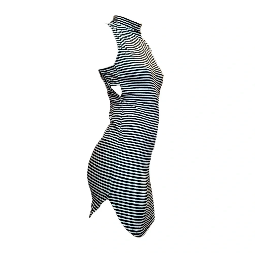 Papaya B&W Striped Dress, Soft Stretchy Black and White - Picture 3 of 10